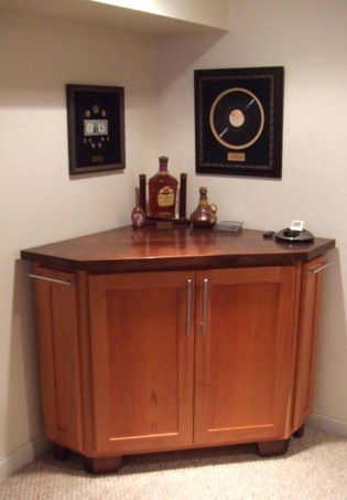 pictures of Liquor Cabinet Plans